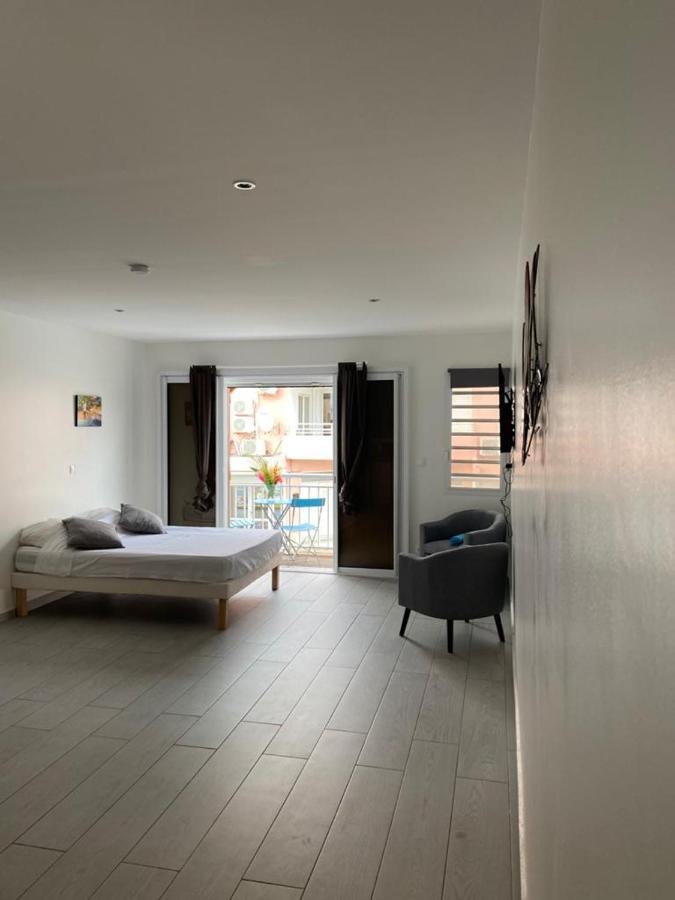 Residence Vwal O Van 2, Studio Plage A Proximite Sainte-Anne  Buitenkant foto